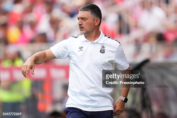UD Las Palmas head coach Francisco Javier Garcia Pimienta during the ...
