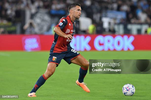 Kevin Strootman of Genoa in action during the Serie A TIM match between SS Lazio and Genoa CFC at Stadio Olimpico on August 27, 2023 in Rome, Italy.