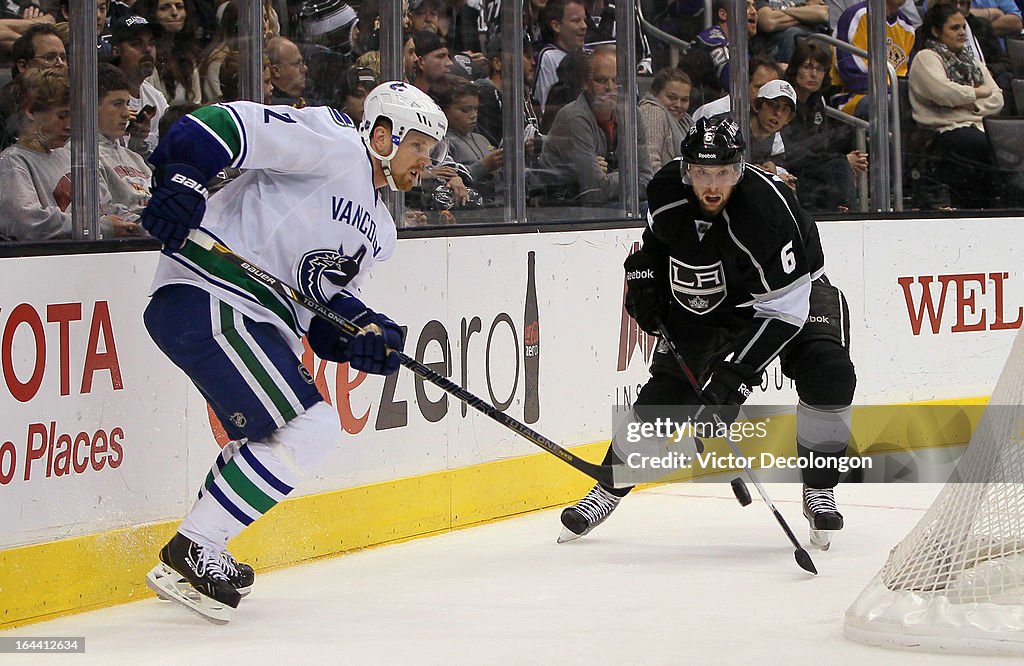 Vancouver Canucks v Los Angeles Kings