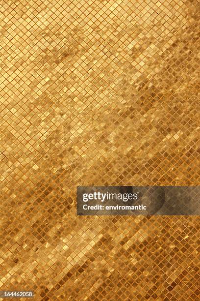 gold tile mosaic background. - mozaiek stockfoto's en -beelden