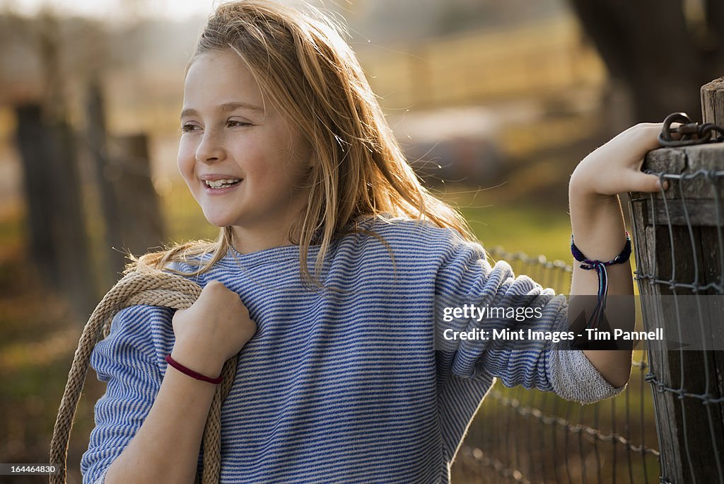 Ein junges Mädchen von der paddock Nachbarn.