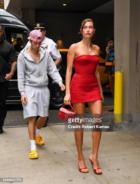 Justin Bieber and Hailey Bieber arrive at Krispy Kreme in Times Square on August 28, 2023 in New York City.