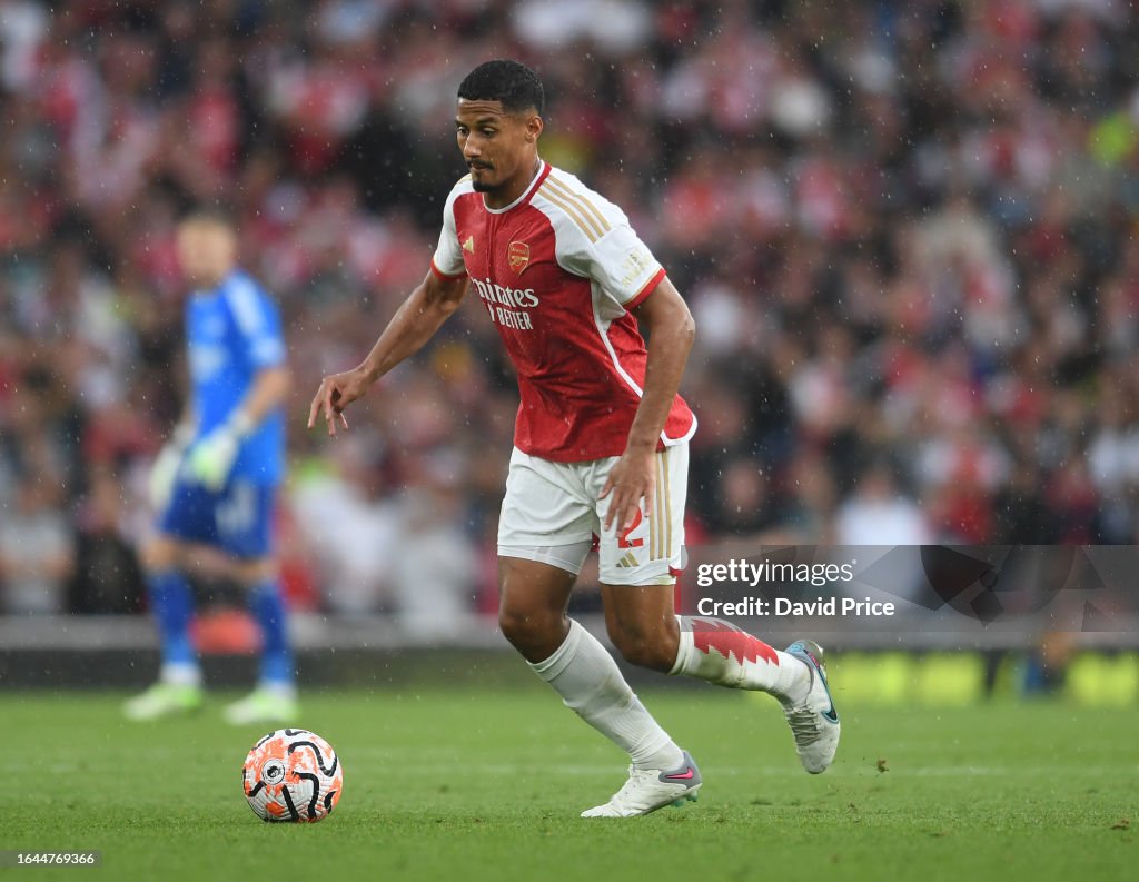 Arsenal FC v Fulham FC - Premier League