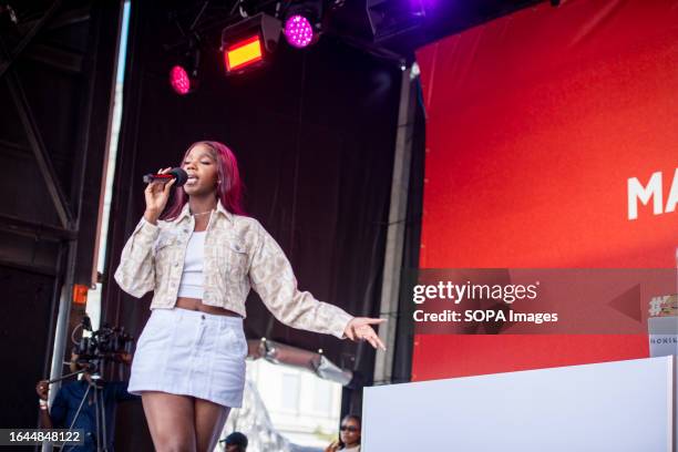 Enny Female Rapper 77 Loredana (Rapper) Photos & High Res Pictures - Getty Images