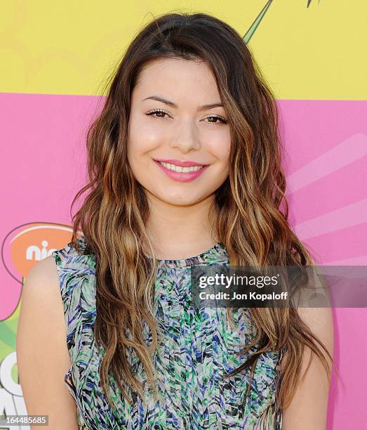 Actress Miranda Cosgrove arrives at Nickelodeon's 26th Annual Kids' Choice Awards at USC Galen Center on March 23, 2013 in Los Angeles, California.