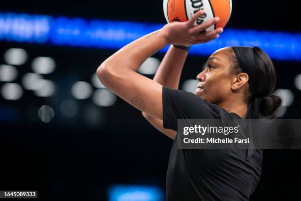 Ja Wilson of the Las Vegas Aces warms up priro to game against the New York Liberty at Barclays Center on August 28, 2023 in New York City.