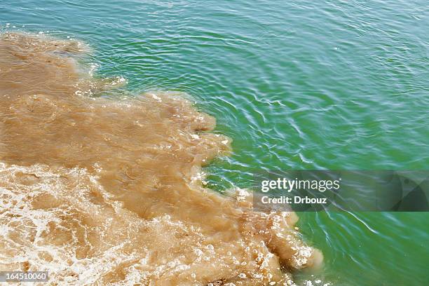 water pollution - watervervuiling stockfoto's en -beelden