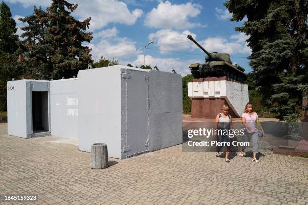 Nikopol Building 432 Nikopol Stock Photos, High-Res Pictures, and Images - Getty Images