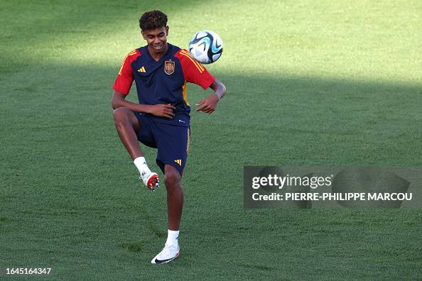 Spain's forward Lamine Yamal attends a training session ahead of the