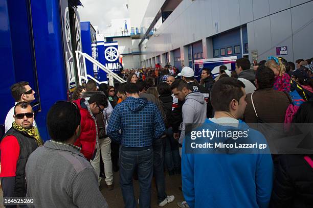 Fans wait in paddock during the MotoGP Tests In Jerez - Day 3 at Circuito de Jerez on March 24, 2013 in Jerez de la Frontera, Spain.