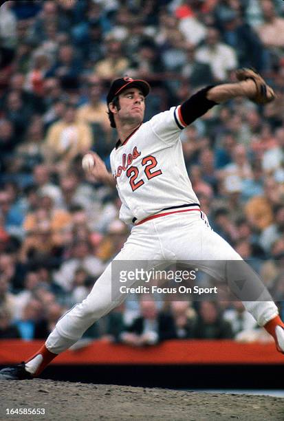 Jim Palmer of the Baltimore Orioles pitches against the Pittsburgh Pirates during Game 2 of the 1971 World Series at Memorial Stadium October 11,...
