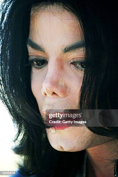 Musician Michael Jackson arrives at his civil trial in Santa Maria Superior Court on November 15, 2002 in Santa Maria, California. The singer is...