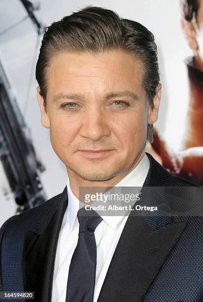 Actor Jeremy Renner arrives for The Los Angeles Premiere of "Hansel & Gretel: Witch Hunters" held at TCL Chinese Theater on January 24, 2013 in...