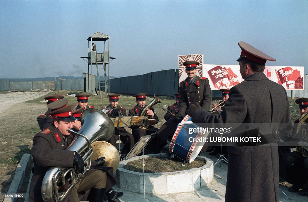 Soviet Army Band Performs In Front Of Soviet Army Military Base 24 soviet-army-band-performs-in-front-of-soviet-army-military-base-24