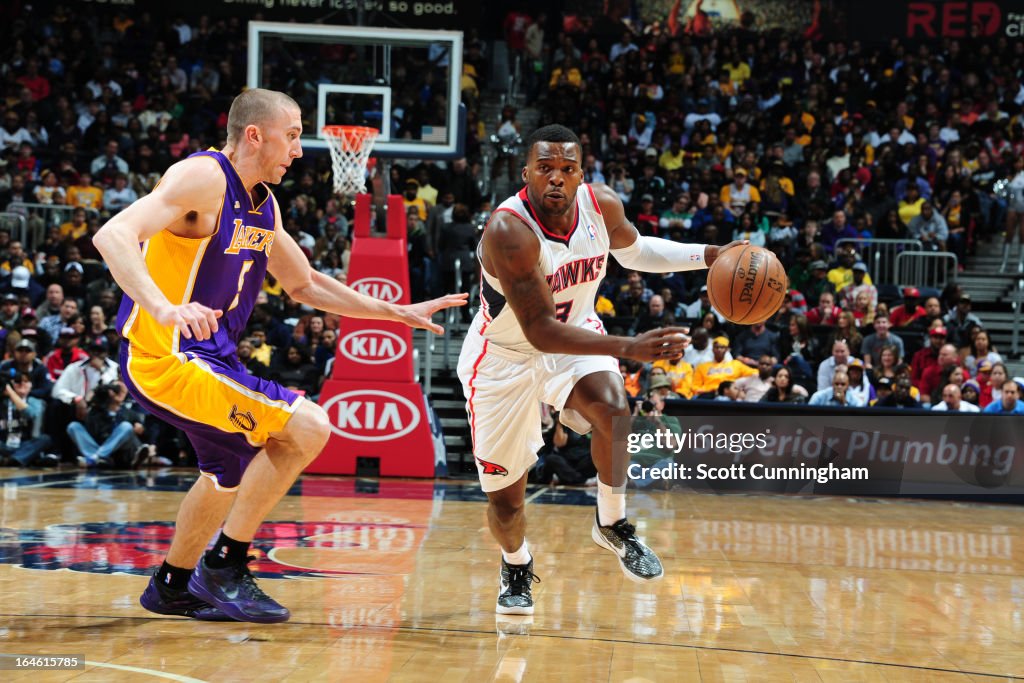 Los Angeles Lakers v Atlanta Hawks