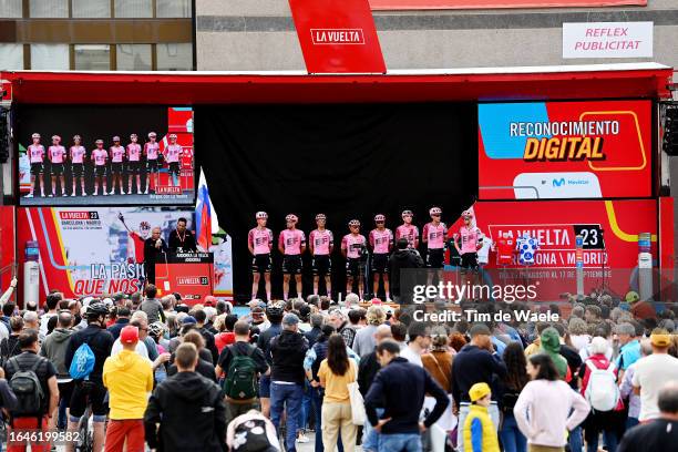 General view of Hugh Carthy of The United Kingdom, Stefan Bissegger of Switzerland, Diego Andres Camargo Pineda of Colombia, Jonathan Klever Caicedo...