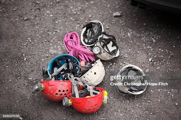 caving equipment - spelunking stockfoto's en -beelden