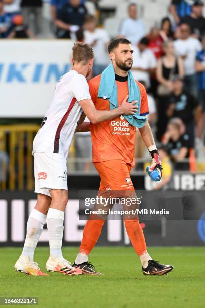 88 Nick Shinton Stock Photos, HighRes Pictures, and Images Getty Images