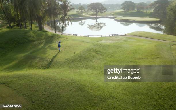 golf course in the morning, top view - golf-aerial-view stock pictures, royalty-free photos & images