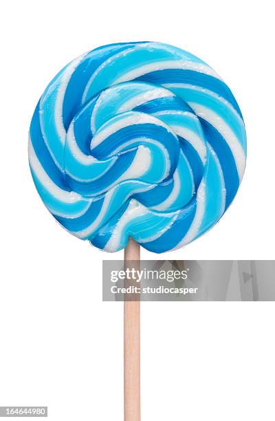 azul piruleta aislado en blanco - lollipop fotografías e imágenes de stock