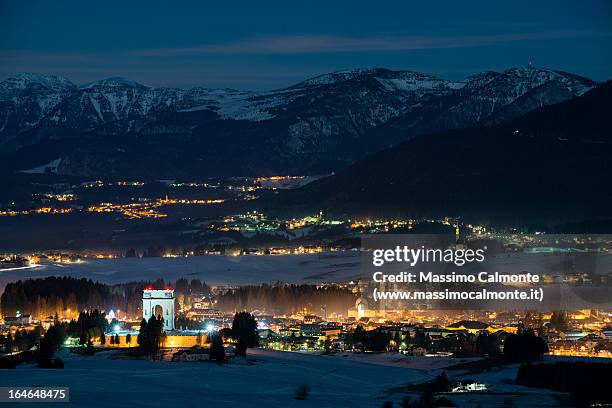 altopiano di asiago (7 comuni) - asiago italy stock pictures, royalty-free photos & images