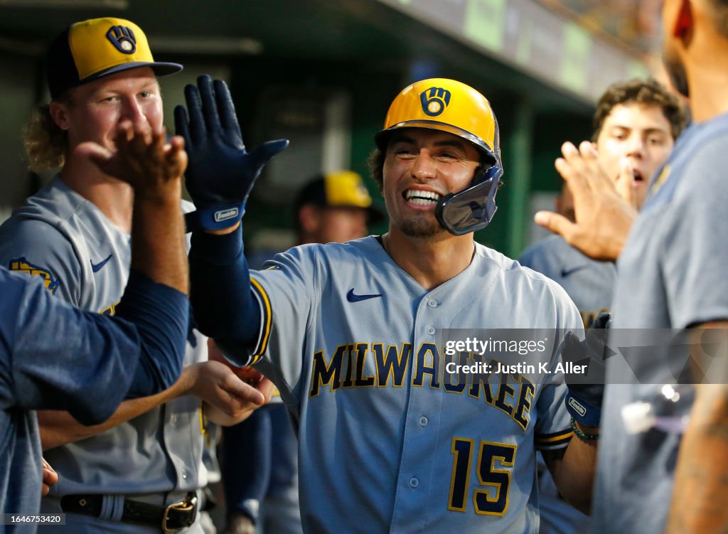 Milwaukee Brewers v Pittsburgh Pirates
