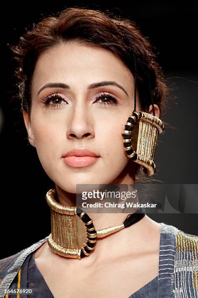 Model showcases designs by Swati Kalsi on the runway during day four of Lakme Fashion Week Summer/Resort 2013 on March 25, 2013 at Grand Hyatt in...