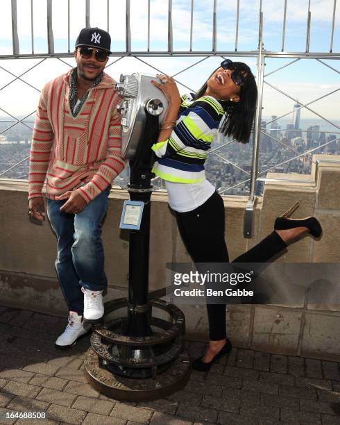 Hosea Chanchez and Wendy Raquel Robinson visit the Empire State Building on March 26, 2013 in New York City.