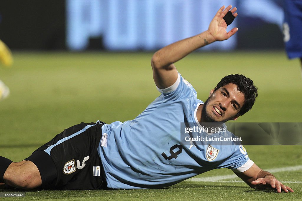 Chile v Uruguay - South American Qualifiers