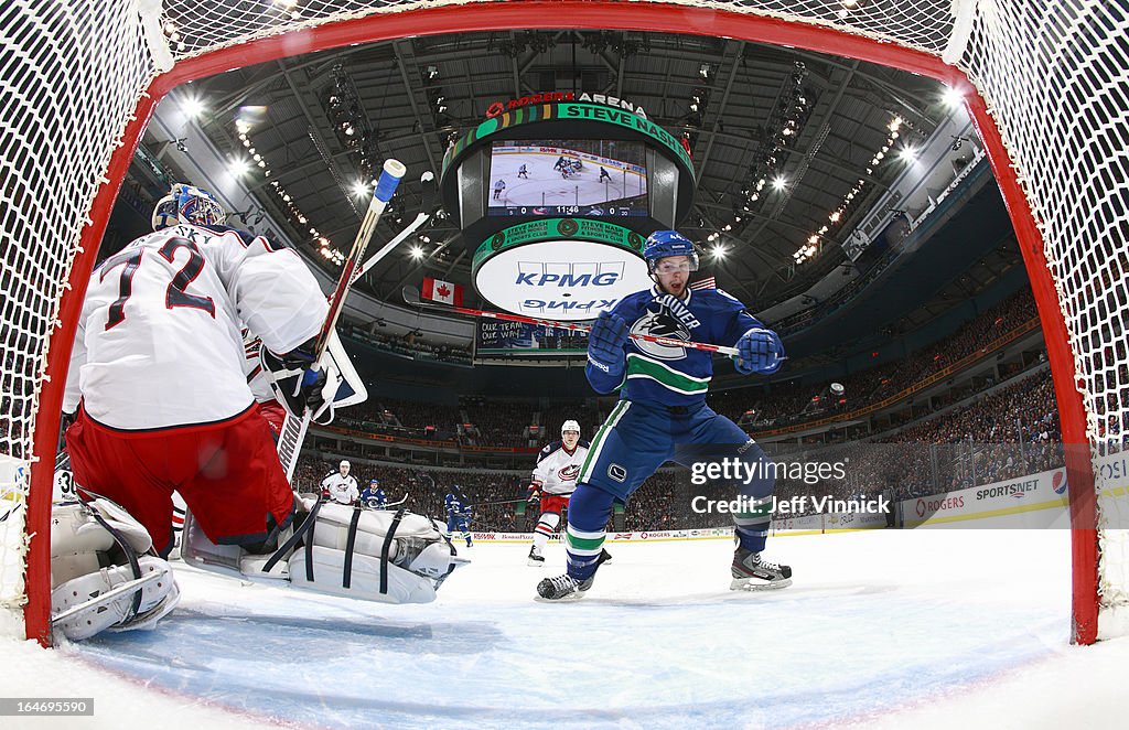 Columbus Blue Jackets v Vancouver Canucks