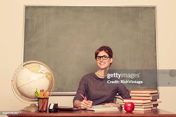 vintage classe - teacher desk foto e immagini stock