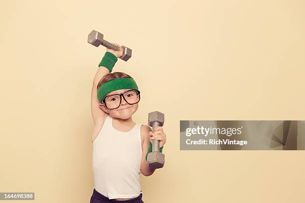 lourd lifter - funny kids photos et images de collection