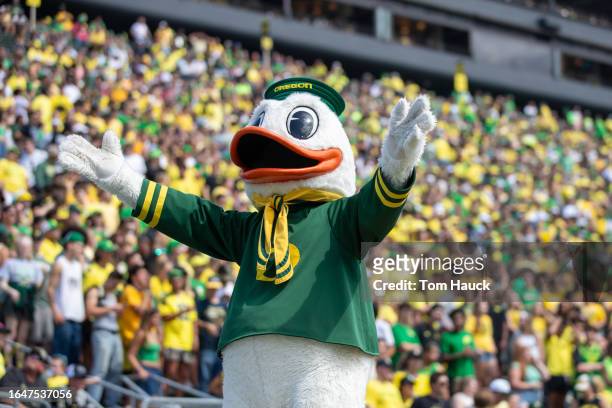 Puddles the mascot of the Oregon Ducks cheers against the Portland State Vikings during the first half at Autzen Stadium on September 2, 2023 in...