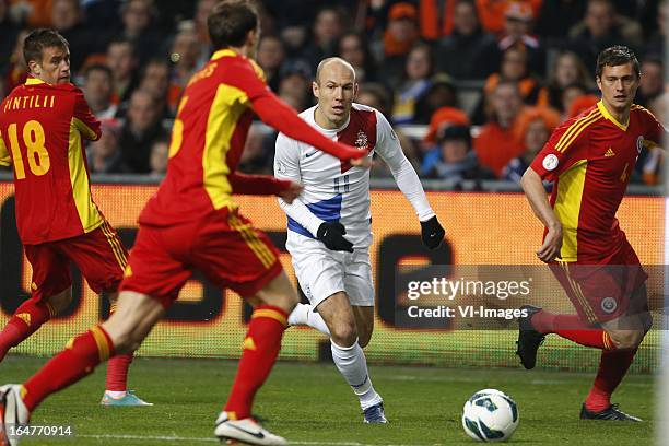 Doru Mihai Pintilii of Romania, Vlad Iulian Chirches of Romania, Arjan Robben of Holland, Gabriel Sebastian Tamas of Romania during the FIFA 2014...