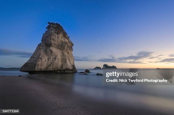 te hoho magic - cathedral cove stock pictures, royalty-free photos & images