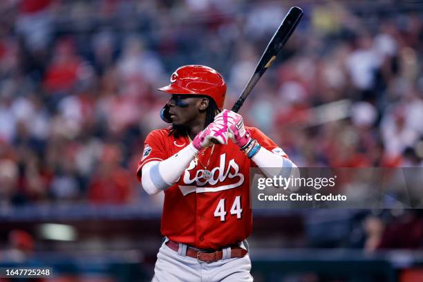 Elly De La Cruz of the Cincinnati Reds bats against the Arizona Diamondbacks during the game at Chase Field on August 26, 2023 in Phoenix, Arizona....