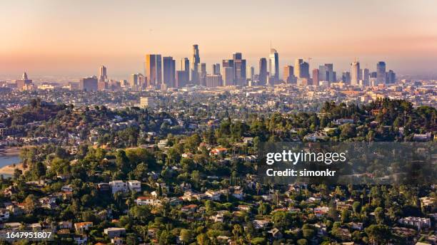 veduta aerea del paesaggio urbano - los angeles foto e immagini stock