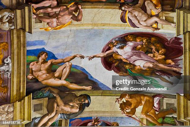 painting on ceiling of the sistine chapel. - apostolic palace stockfoto's en -beelden