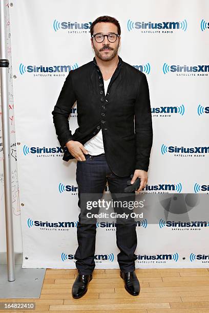 Actor Jeremy Piven visits the SiriusXM Studios on March 28, 2013 in New York City.