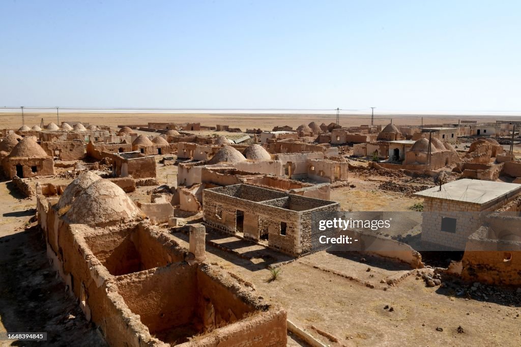 Shellstone Syria A photo shows traditional mud-brick houses known as 'beehive houses ...