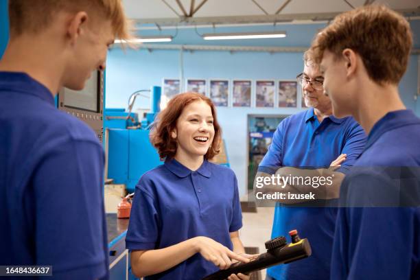 Machine Shop Apprentice 3,432 The Apprentice 4 Stock Photos, High-Res Pictures, and Images ...