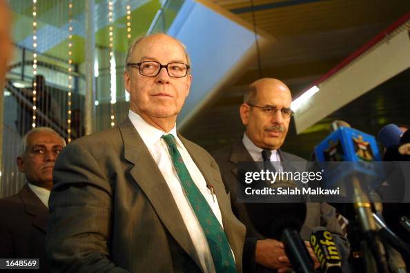 UN Weapons Inspectors Arrive In Iraq UN Weapons Inspectors Arrive In Iraq