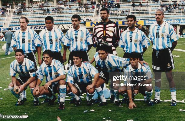 The Argentina team pose for a team photo ahead of the 1998 FIFA World Cup qualification, CONMEBOL Round 18 match between Argentina and Colombia, held...