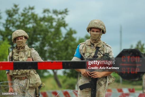 Russian peacekeepers at the Aghdam-Khankendi border on August 30, 2023 in Aghdam, Azerbaijan. 40 tons of humanitarian aid dispatched by the...