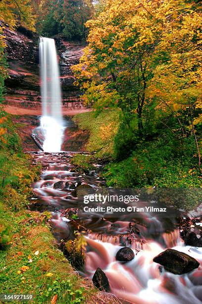 autumnal chute - upper peninsula stock pictures, royalty-free photos & images