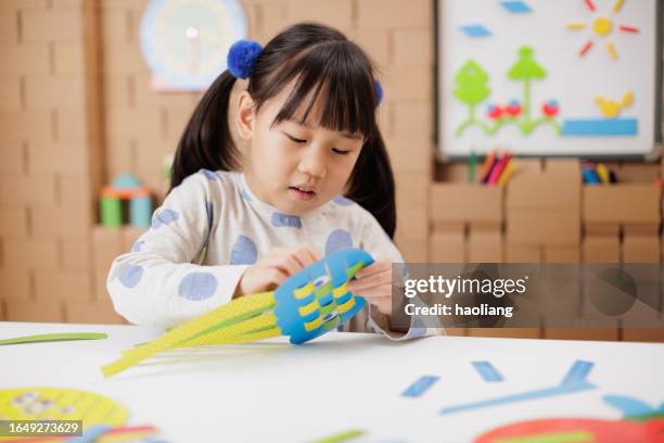 young girl was making craft at home - only japanese stock pictures, royalty-free photos & images