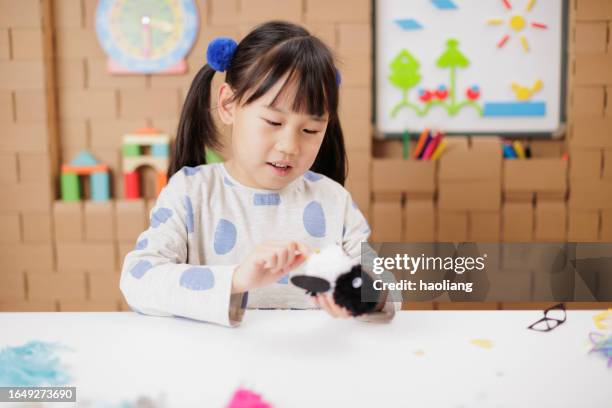 young girl was making craft at home - only japanese stock pictures, royalty-free photos & images