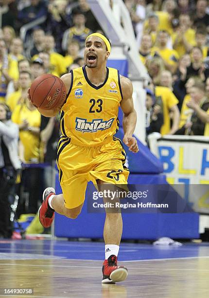 216 Dashaun Wood Photos & High Res Pictures Getty Images