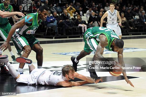 Giuseppe Poeta of Oknoplast competes with Taquan Dean of Sidigas during Legabasket Serie A match between Oknoplast Bologna and Sidigas Avellino at...