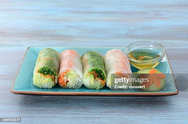 fresh spring rolls - vietnamesisk kultur bildbanksfoton och bilder